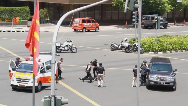 Anschlag in Jakarta: Video zeigt Straßenkämpfe